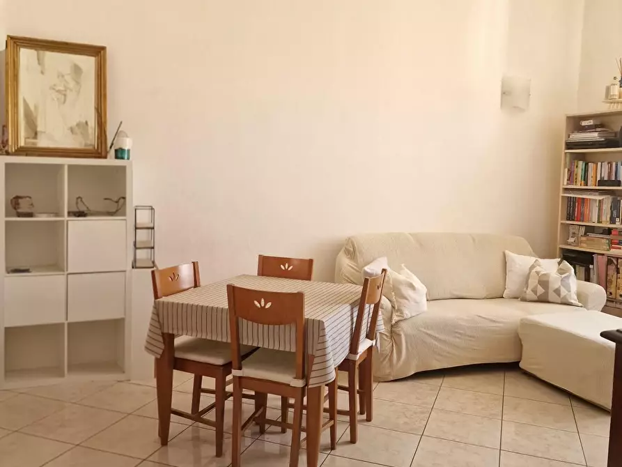 Immagine 1 di Appartamento in vendita  a Carrara