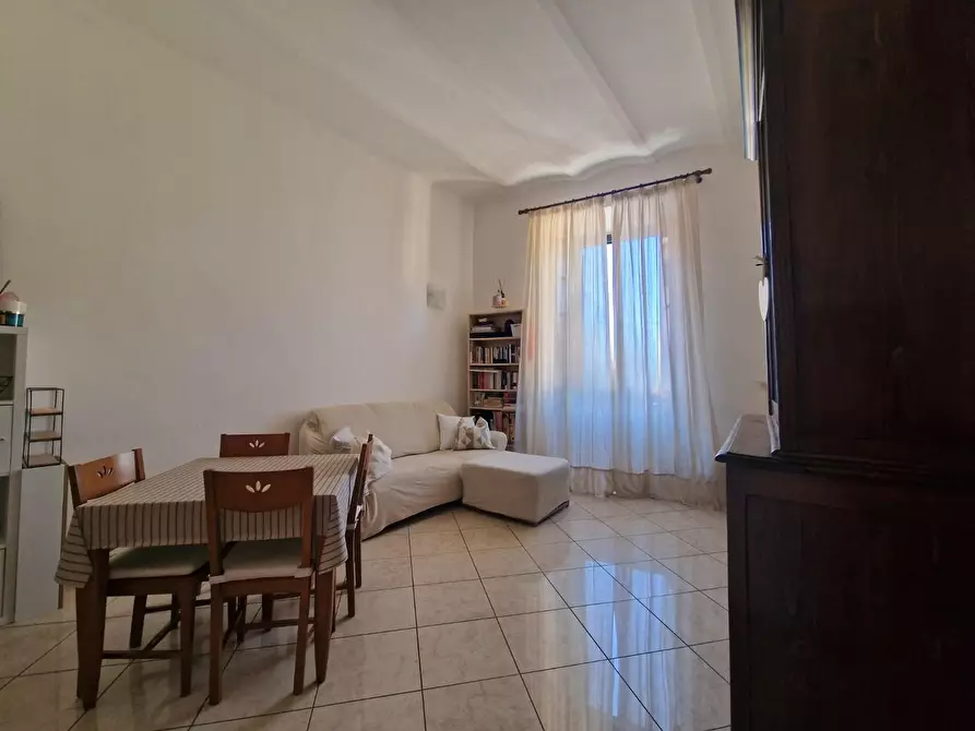 Immagine 5 di Appartamento in vendita  a Carrara