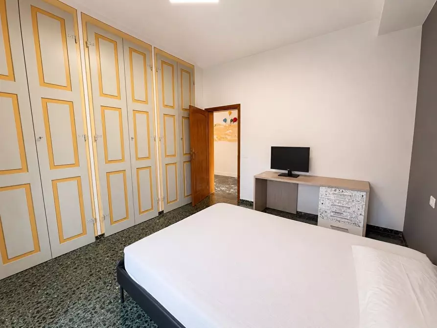 Immagine 22 di Appartamento in vendita  a Pontedera