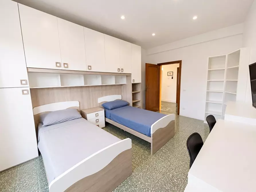 Immagine 19 di Appartamento in vendita  a Pontedera