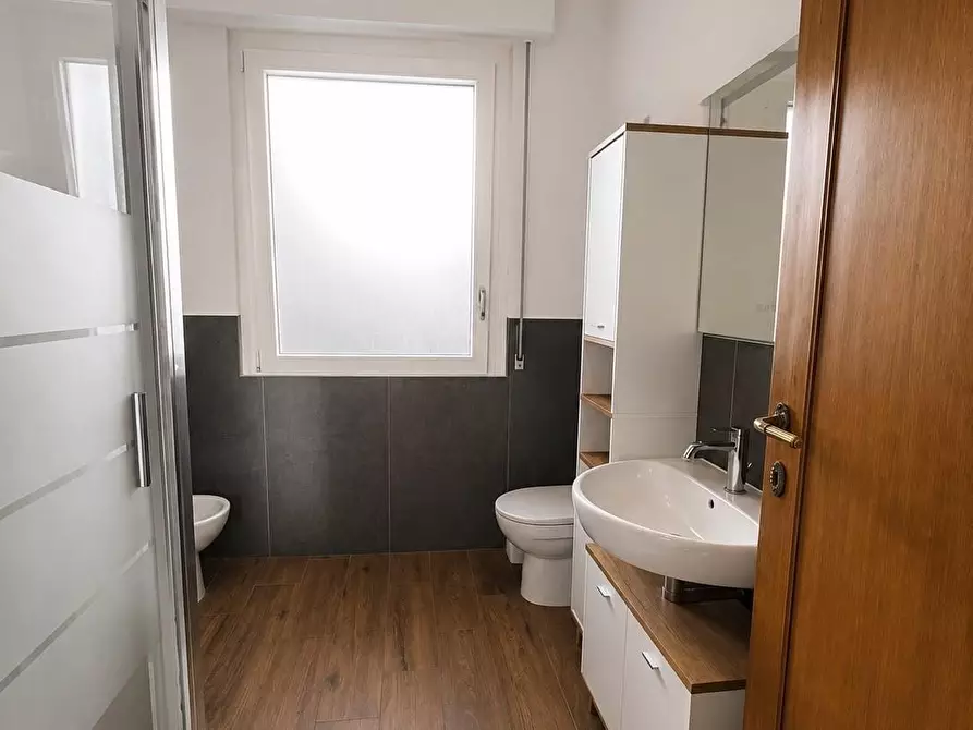 Immagine 29 di Appartamento in vendita  a Pontedera
