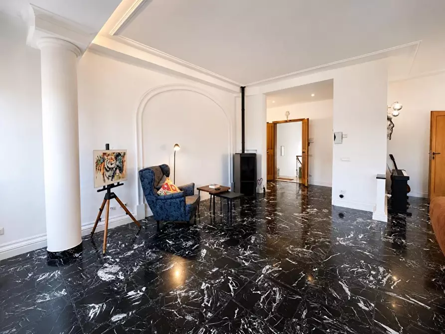 Immagine 5 di Appartamento in vendita  a Pontedera