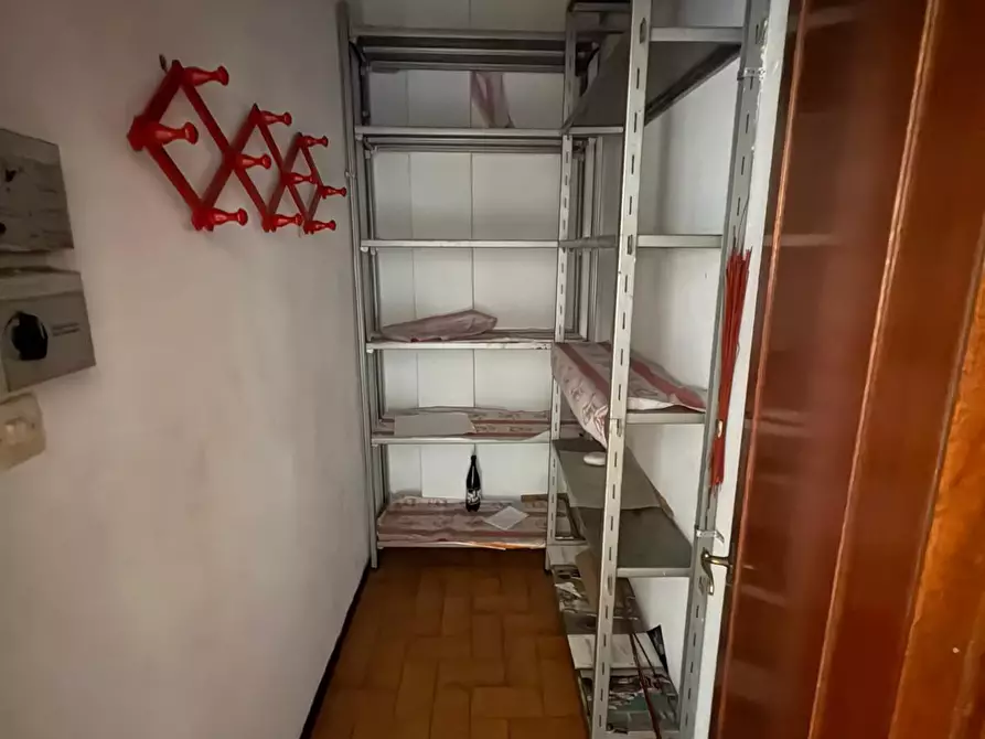 Immagine 9 di Appartamento in vendita  a Pontedera