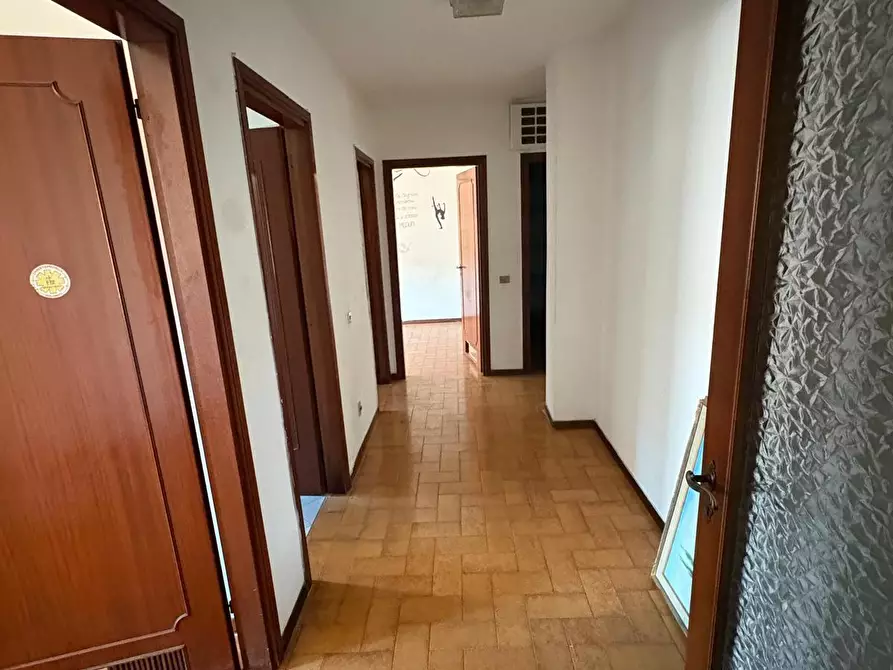 Immagine 3 di Appartamento in vendita  a Pontedera
