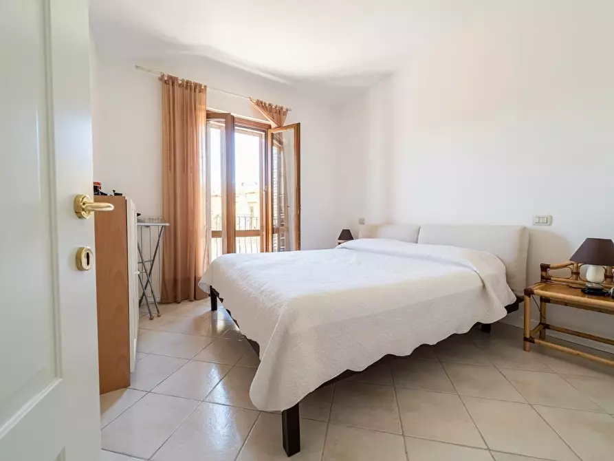 Immagine 15 di Villetta a schiera in vendita  a Massa