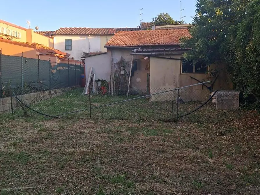 Immagine 8 di Magazzino in vendita  a Casciana Terme Lari