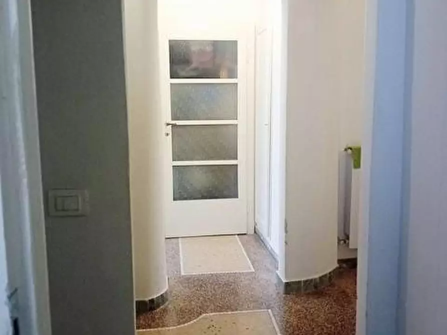 Immagine 5 di Appartamento in vendita  a Pisa