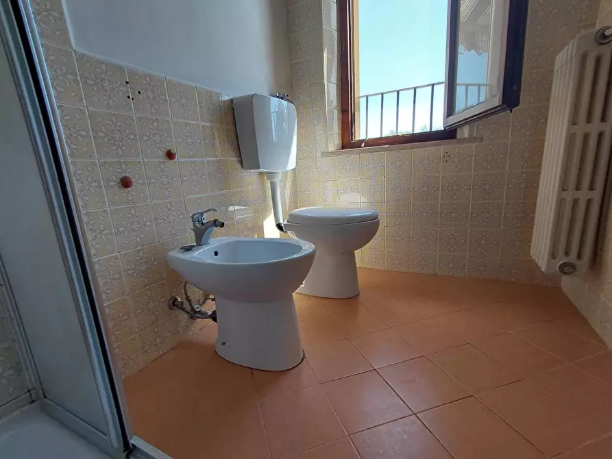 Immagine 25 di Terratetto in vendita  a Cascina