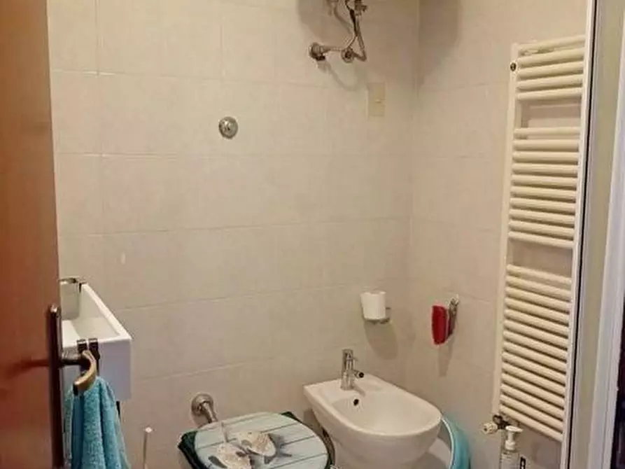 Immagine 11 di Appartamento in vendita  a Pisa