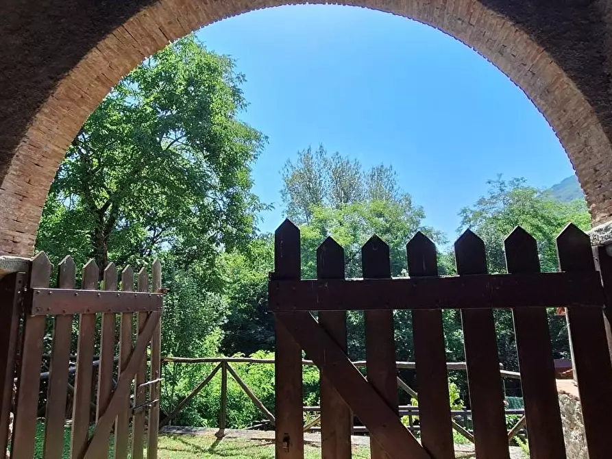 Immagine 14 di Appartamento in vendita  a Pescaglia