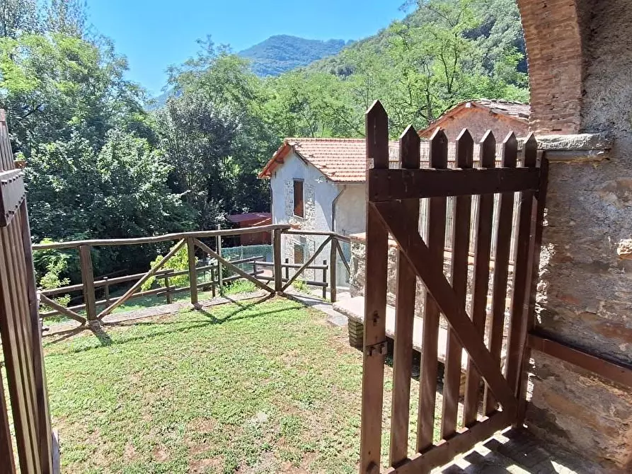 Immagine 16 di Appartamento in vendita  a Pescaglia