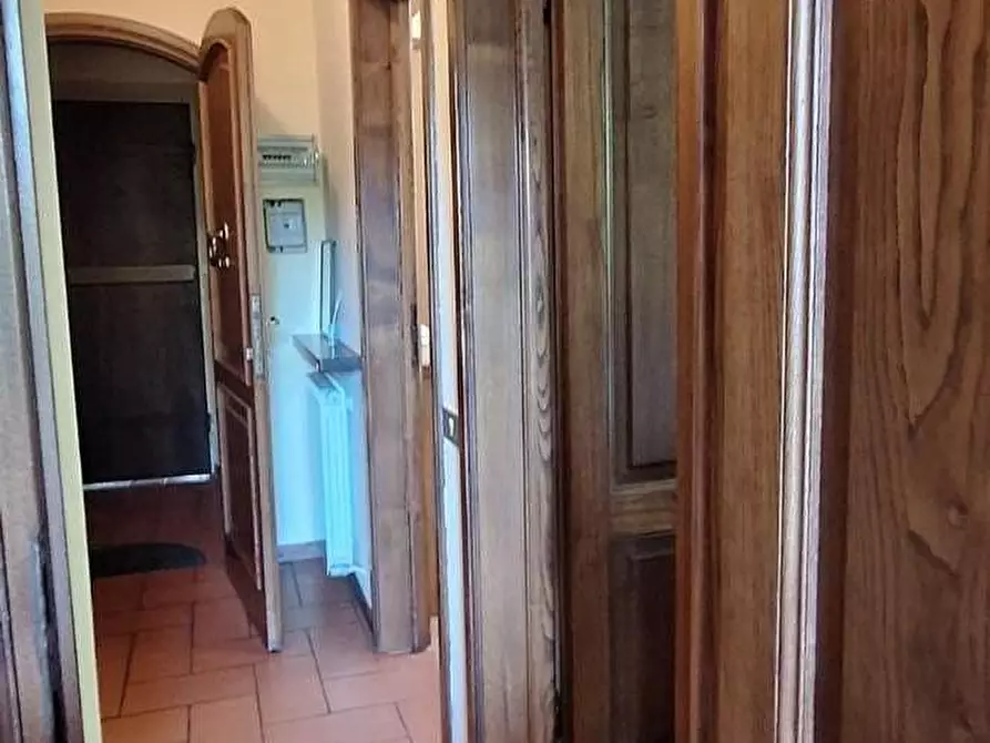 Immagine 30 di Appartamento in vendita  a Pescaglia
