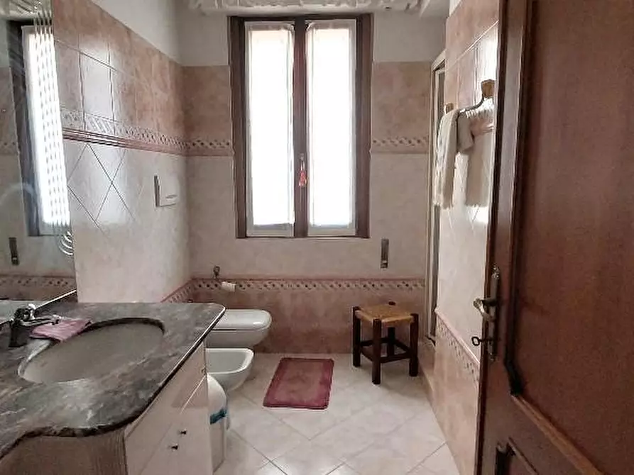 Immagine 20 di Casa bifamiliare in vendita  a Pistoia