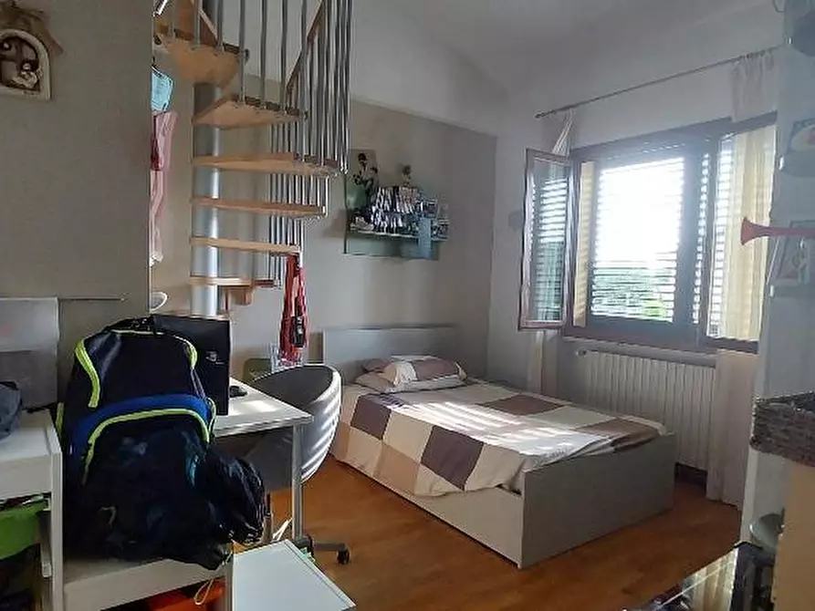 Immagine 13 di Casa bifamiliare in vendita  a Pistoia