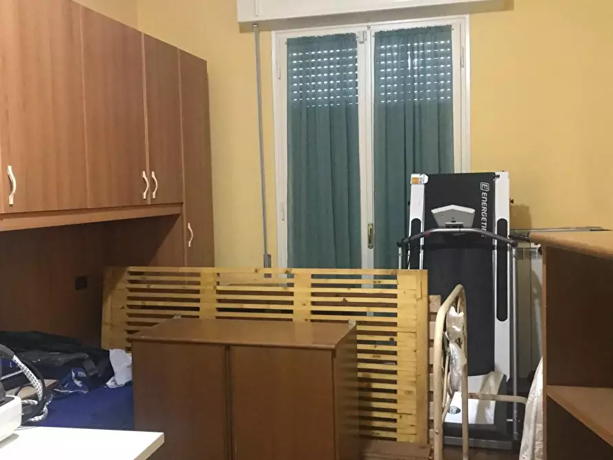 Immagine 18 di Appartamento in affitto  a Lucca