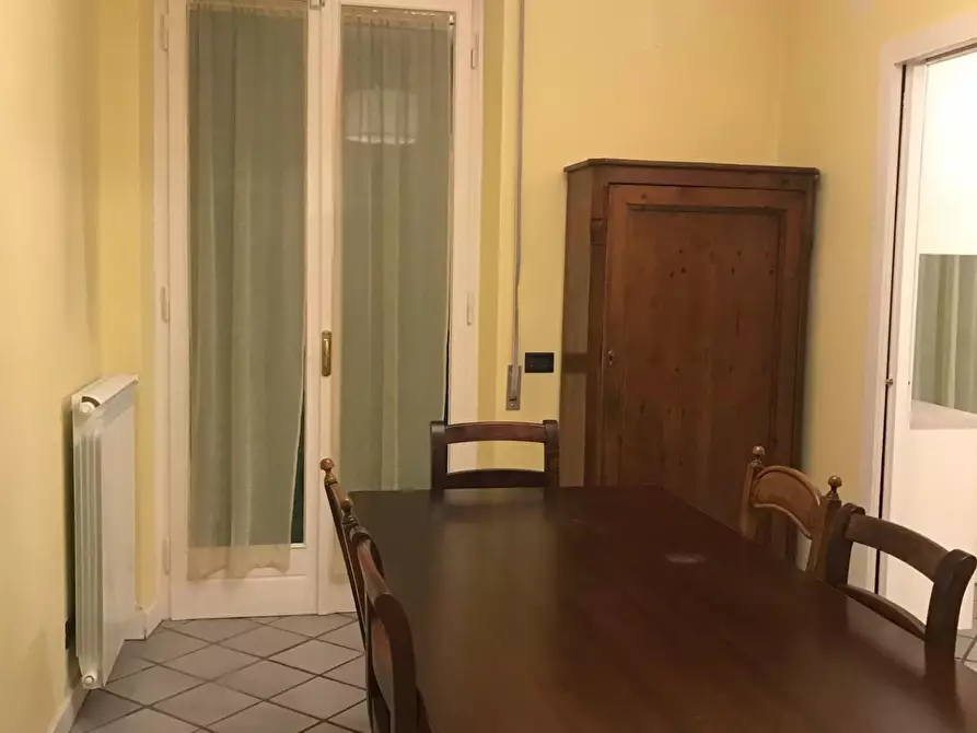 Immagine 8 di Appartamento in affitto  a Lucca