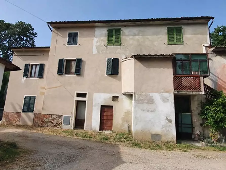 Immagine 1 di Casa colonica in vendita  a Vicopisano