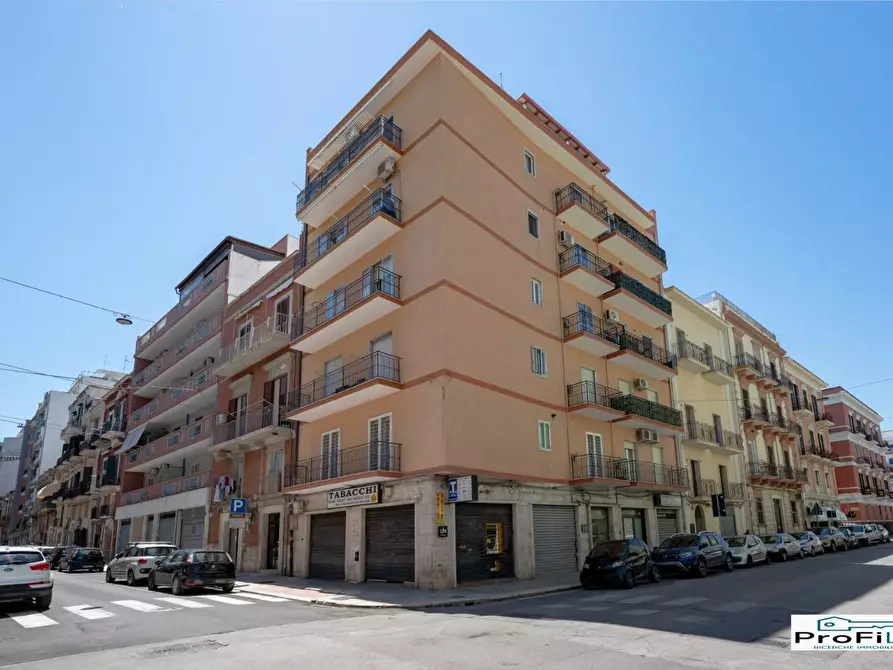 Immagine 19 di Appartamento in vendita  a Bari