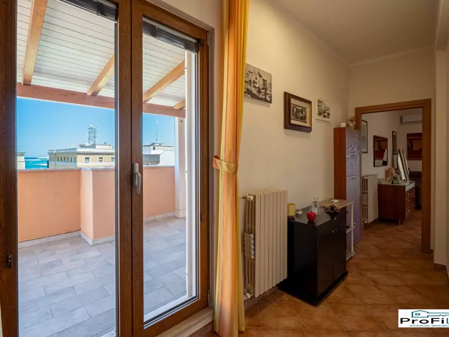 Immagine 12 di Appartamento in vendita  a Bari