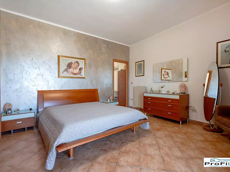Immagine 11 di Appartamento in vendita  a Bari