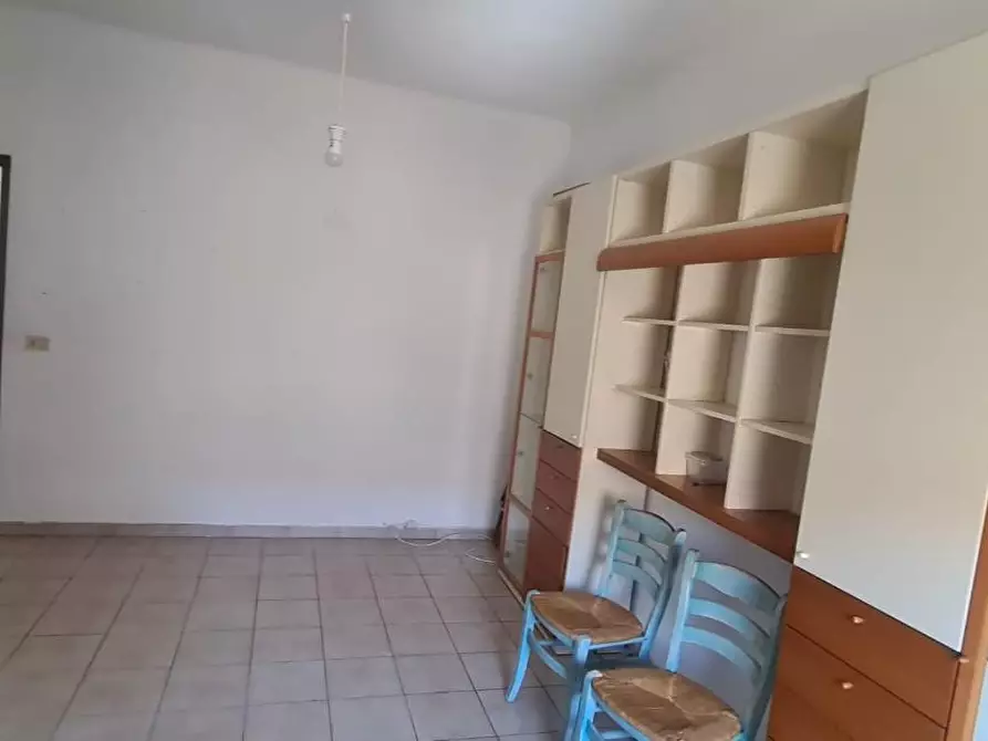 Immagine 2 di Appartamento in vendita  a Livorno