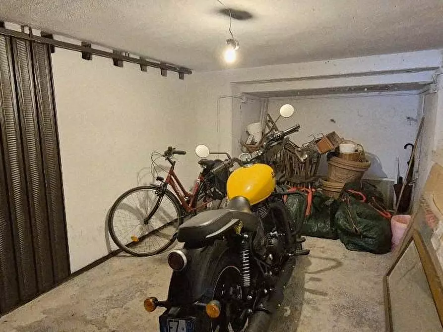 Immagine 36 di Appartamento in vendita  a Pisa
