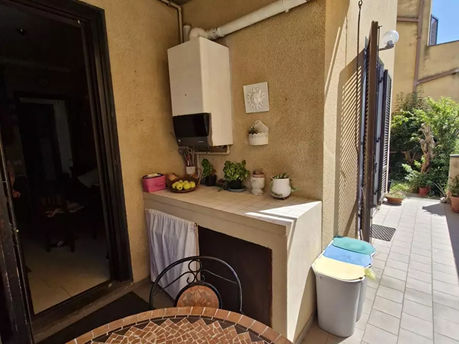 Immagine 9 di Appartamento in vendita  a Piombino