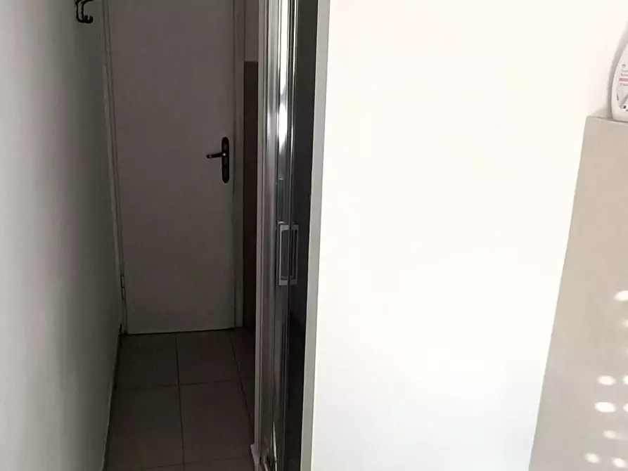 Immagine 17 di Appartamento in vendita  a Pontedera