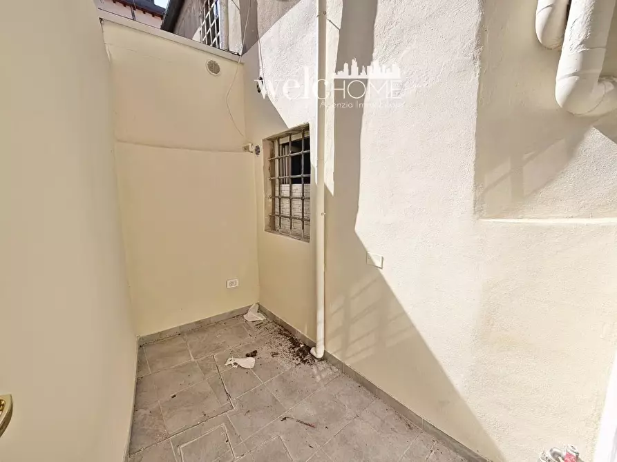 Immagine 10 di Appartamento in vendita  a Campi Bisenzio
