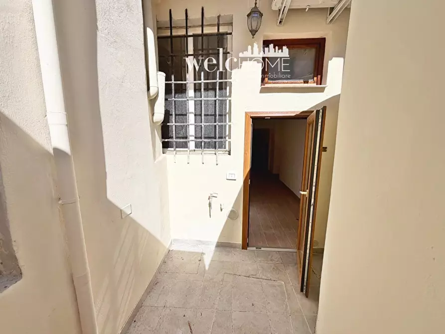 Immagine 12 di Appartamento in vendita  a Campi Bisenzio