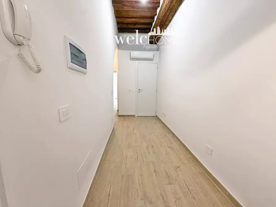 Immagine 25 di Appartamento in vendita  a Campi Bisenzio