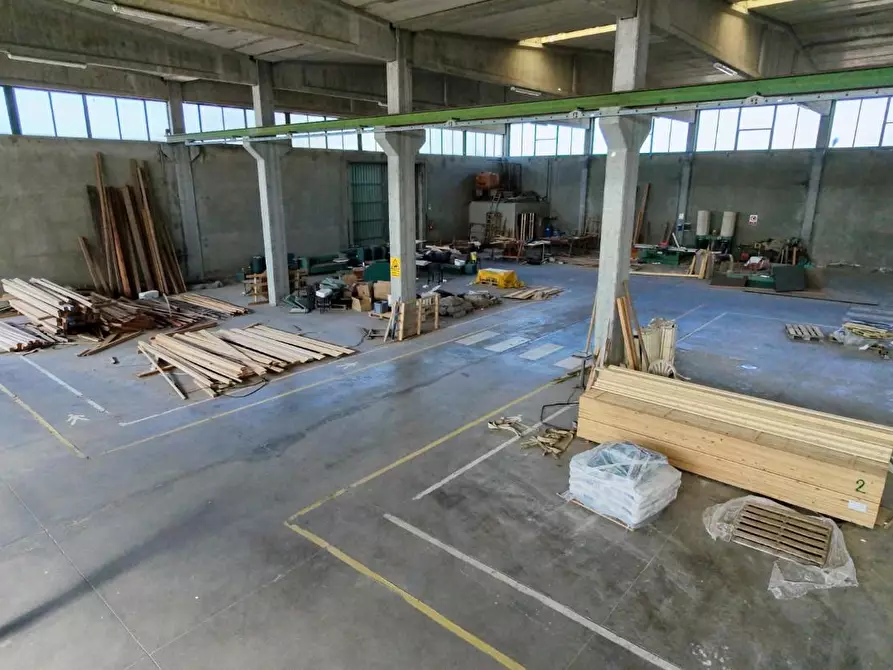 Immagine 10 di Capannone industriale in vendita  a Calcinaia