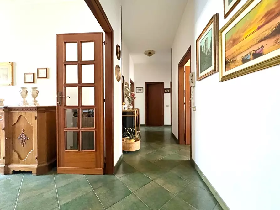 Immagine 31 di Appartamento in vendita  a Vinci