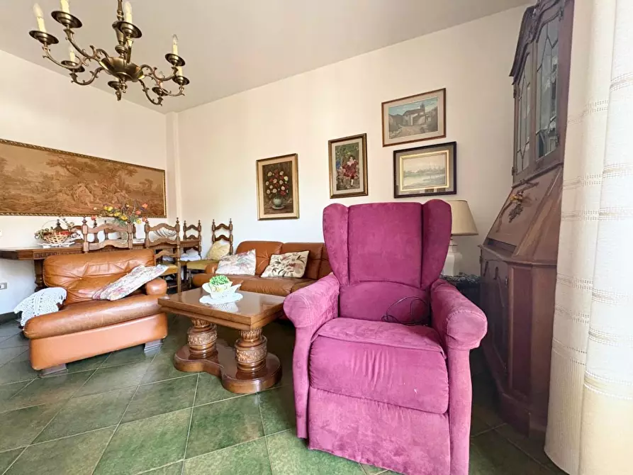 Immagine 32 di Appartamento in vendita  a Vinci