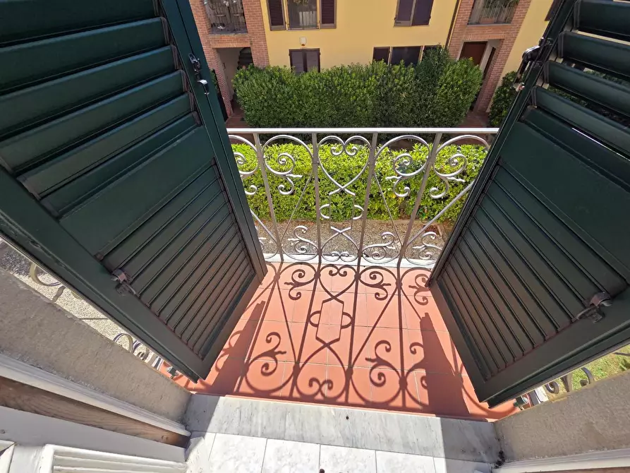 Immagine 34 di Villa in vendita  a Capannori