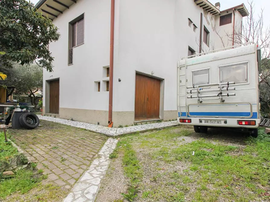 Immagine 43 di Appartamento in vendita  a Vicopisano