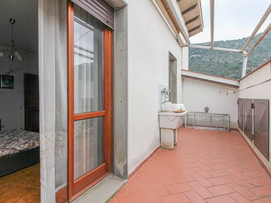 Immagine 41 di Appartamento in vendita  a Vicopisano