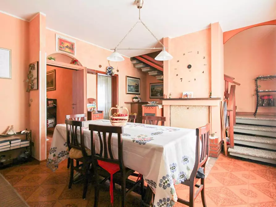 Immagine 5 di Appartamento in vendita  a Vicopisano