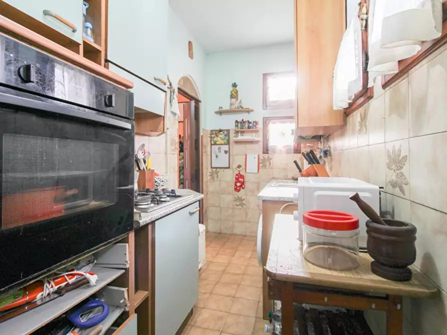 Immagine 13 di Appartamento in vendita  a Vicopisano