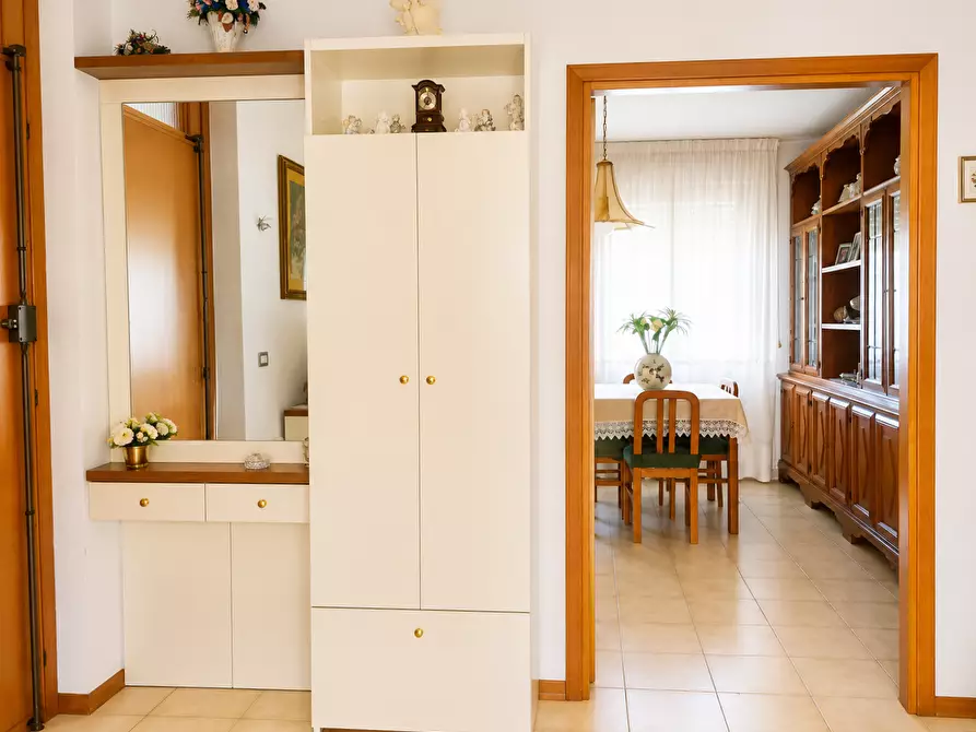 Immagine 3 di Appartamento in vendita  a Cascina