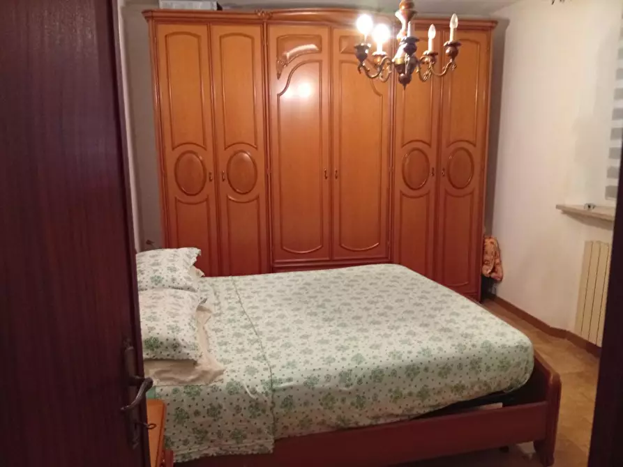 Immagine 2 di Appartamento in affitto  a Cascina