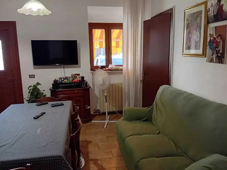 Immagine 7 di Appartamento in affitto  a Cascina