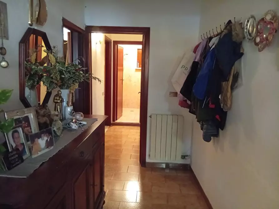 Immagine 5 di Appartamento in affitto  a Cascina
