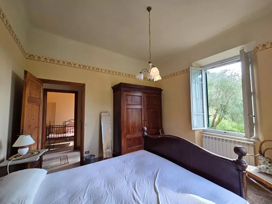 Immagine 26 di Villa in vendita  a Lucca
