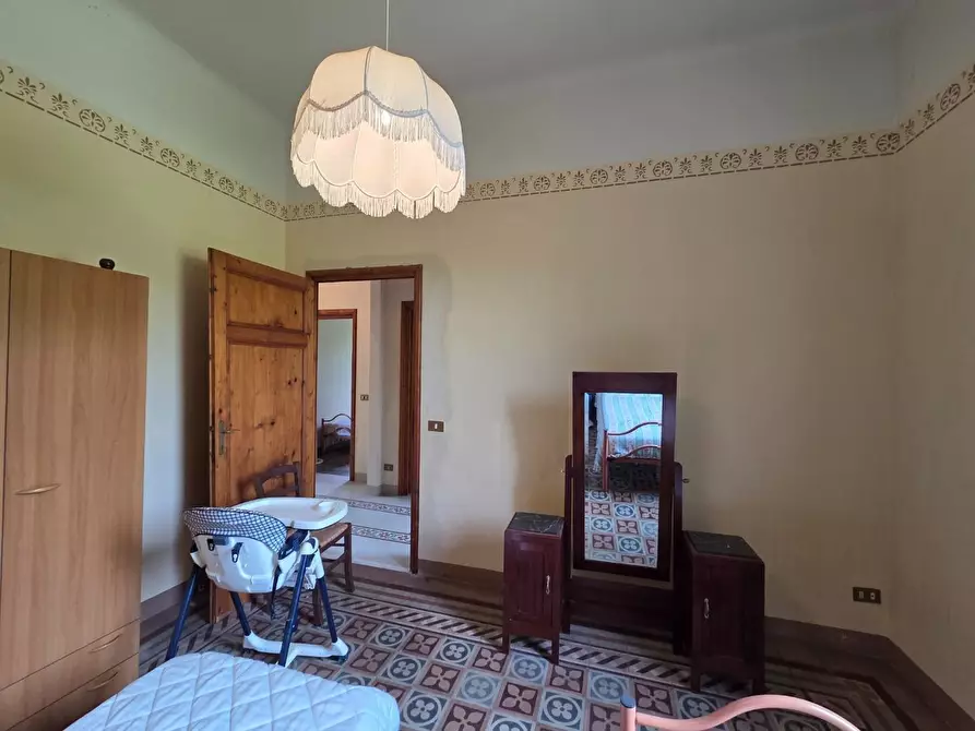 Immagine 38 di Villa in vendita  a Lucca