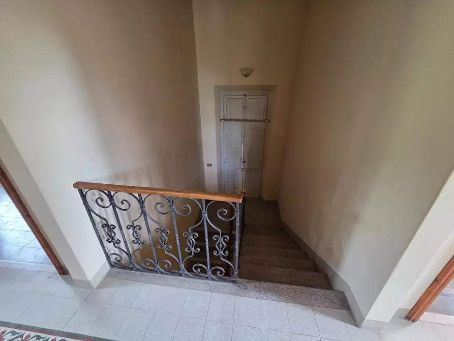Immagine 40 di Villa in vendita  a Lucca
