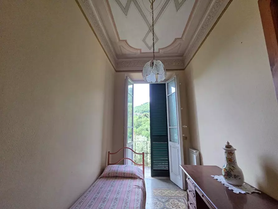 Immagine 28 di Villa in vendita  a Lucca