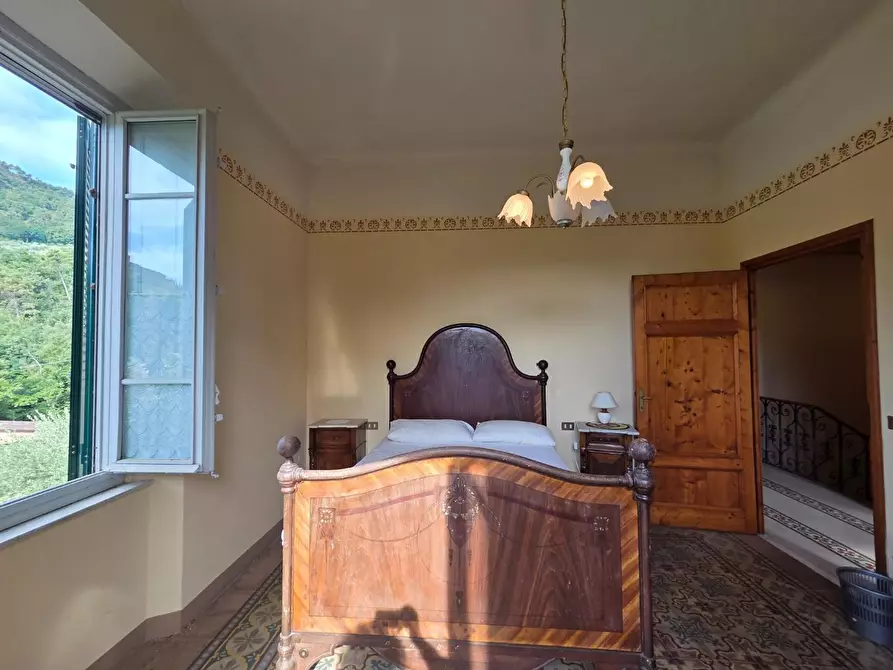Immagine 23 di Villa in vendita  a Lucca