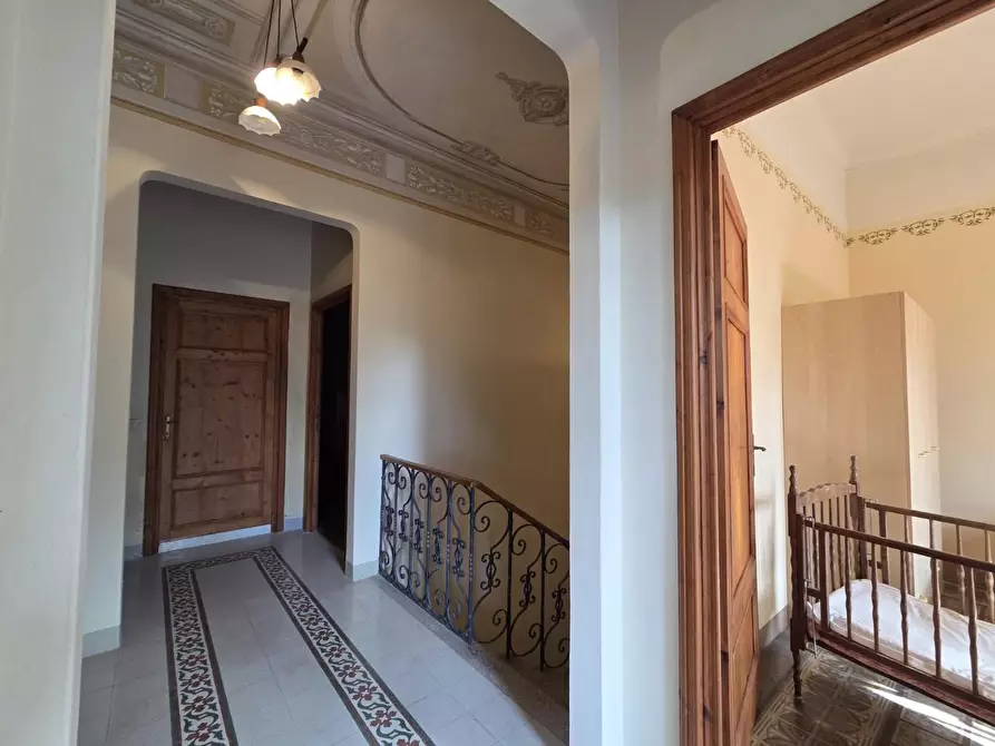 Immagine 27 di Villa in vendita  a Lucca