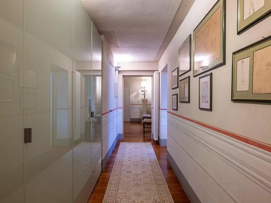 Immagine 47 di Appartamento in vendita  a Pisa
